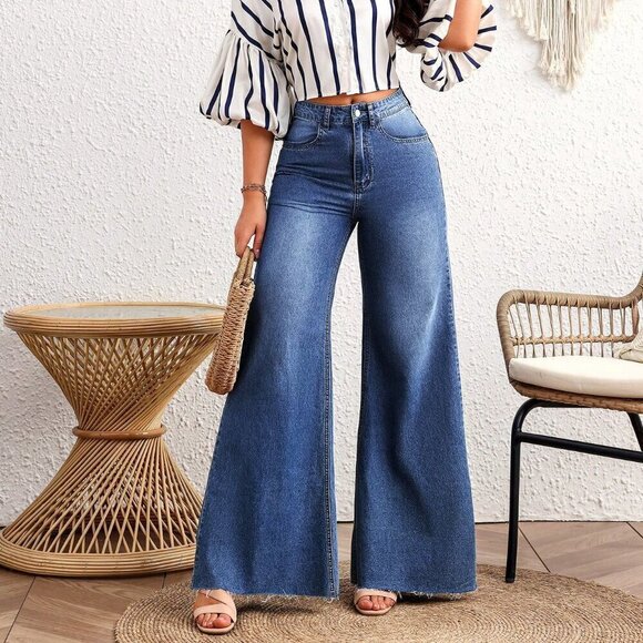 Denim - Dark Wash Casual Women's Loose-Fit Wide Leg Jeans w/Frayed Hem & Side Pockets